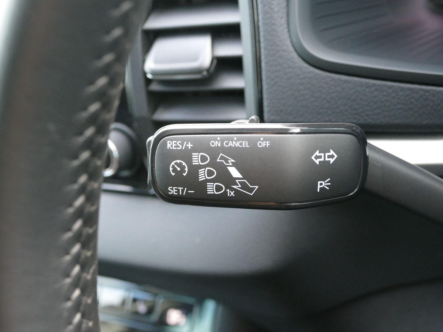 Used Skoda Karoq 2025 for sale - 76408401: Photo 34