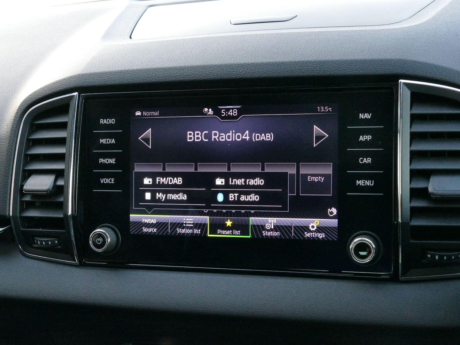 Used Skoda Karoq 2022 for sale - 76360066: Photo 28