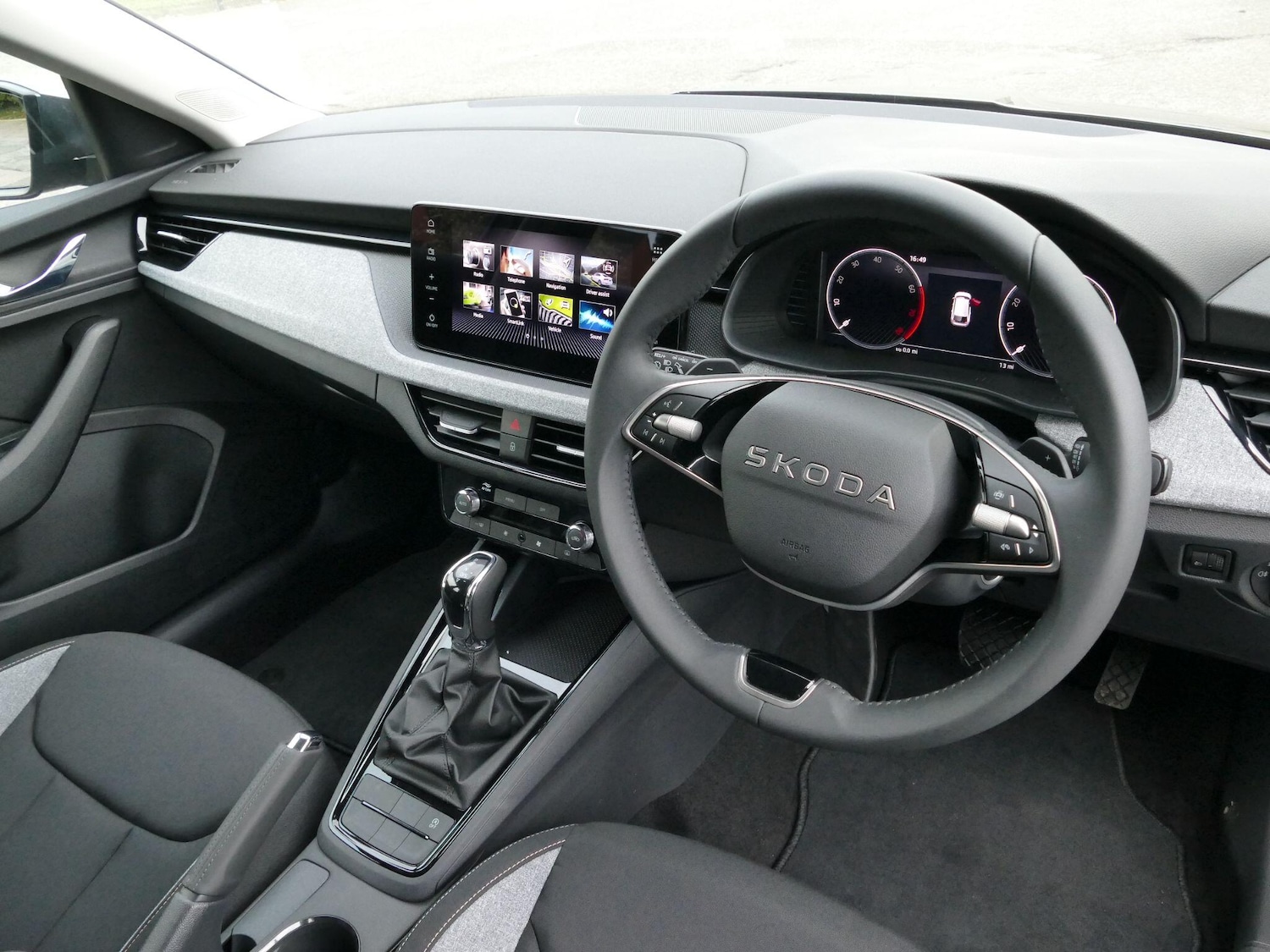 Used Skoda Scala 2025 for sale - 76645113: Photo 2