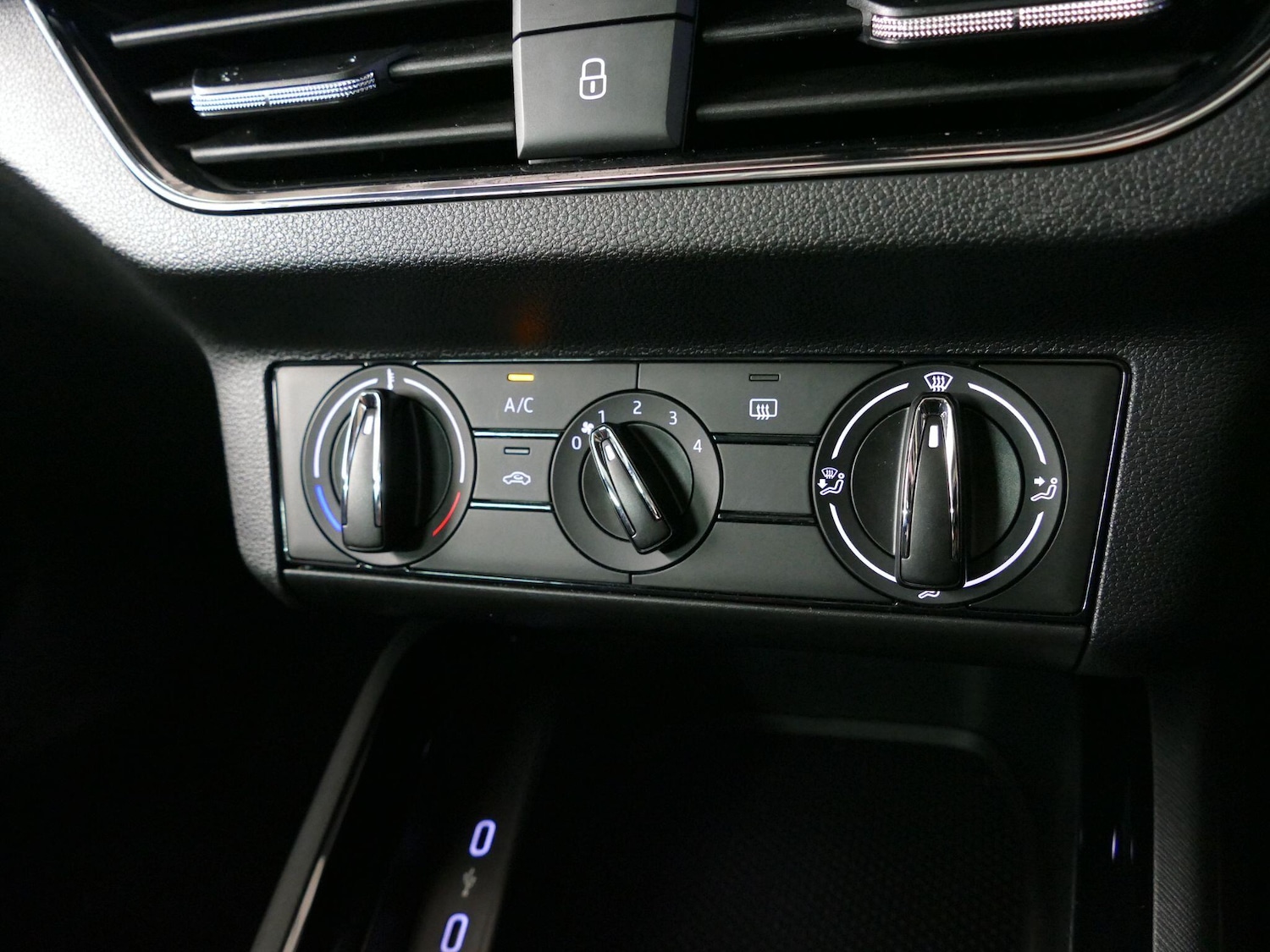 Used Skoda Kamiq 2023 for sale - 76772273: Photo 26