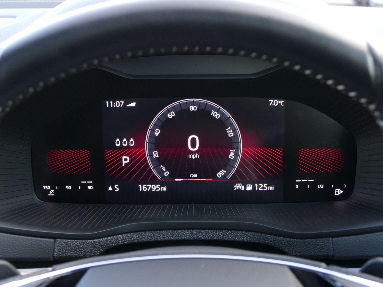 Used Skoda Karoq 2023 for sale - 77131986: Photo 14