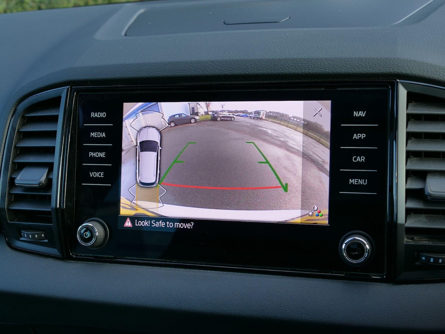 Used Skoda Karoq 2023 for sale - 77131986: Photo 18