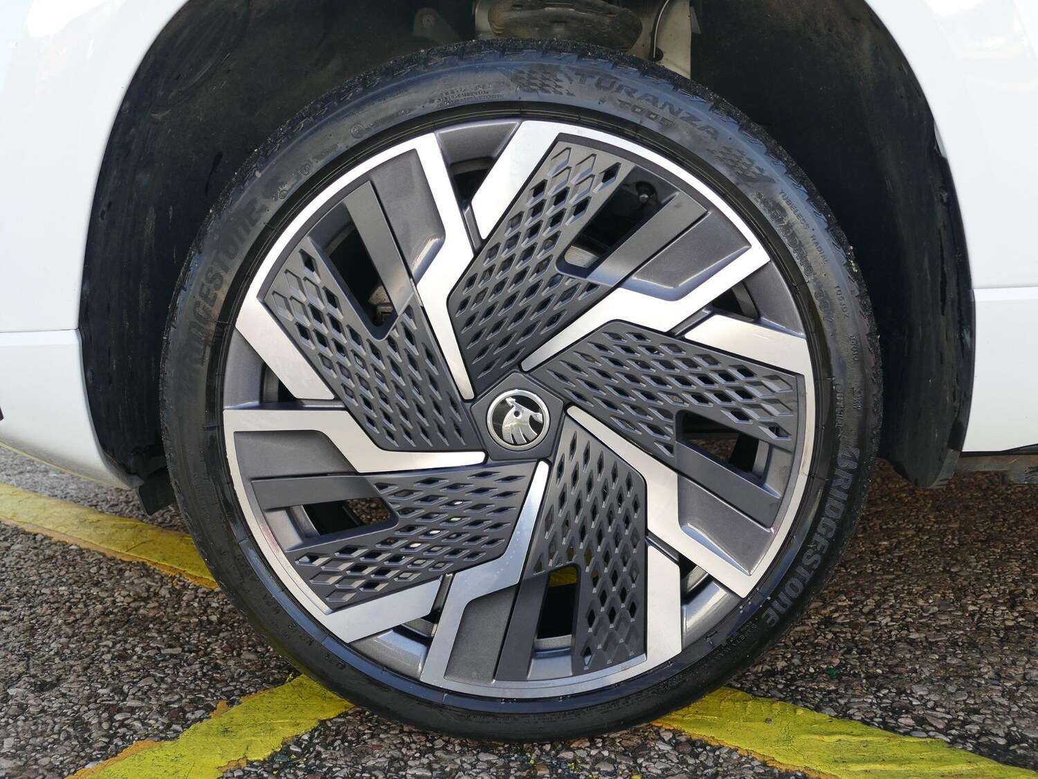 Used Skoda Karoq 2023 for sale - 77131986: Photo 40