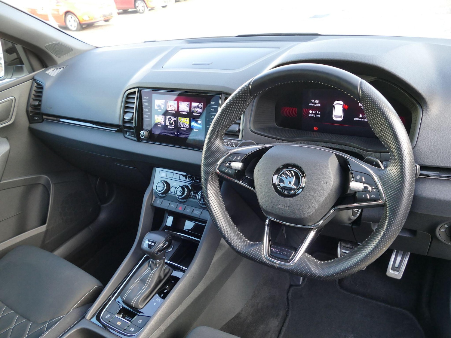 Used Skoda Karoq 2023 for sale - 77131986: Photo 8