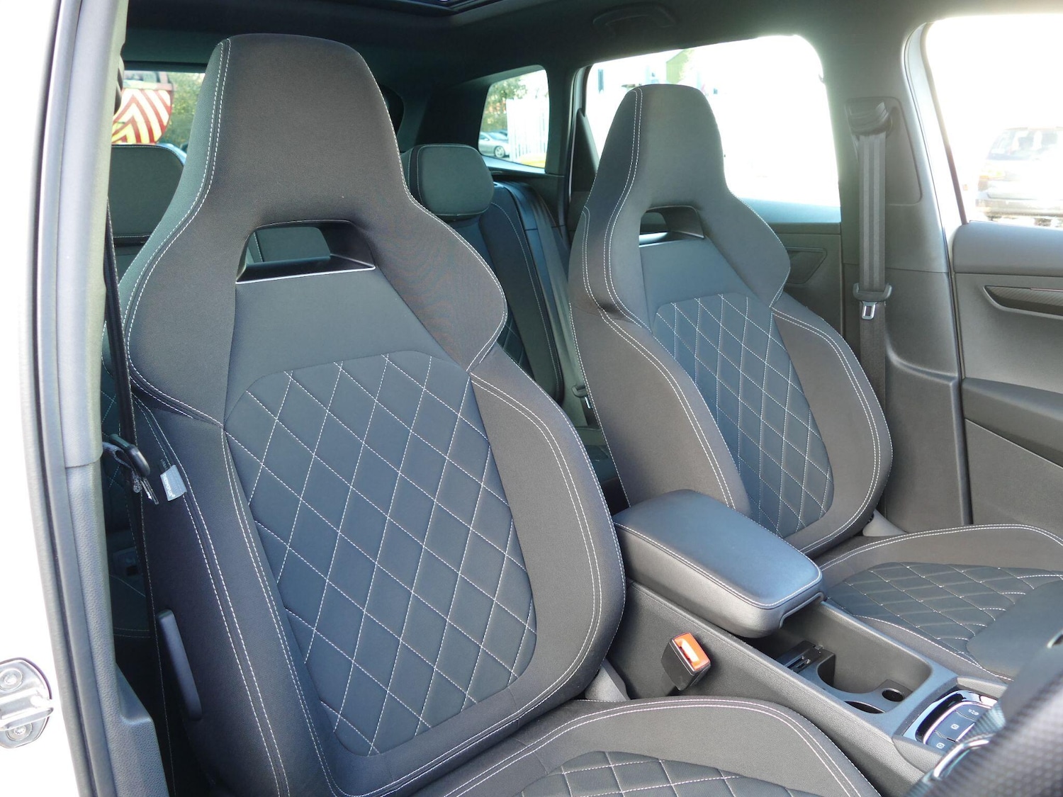 Used Skoda Karoq 2023 for sale - 77131986: Photo 9