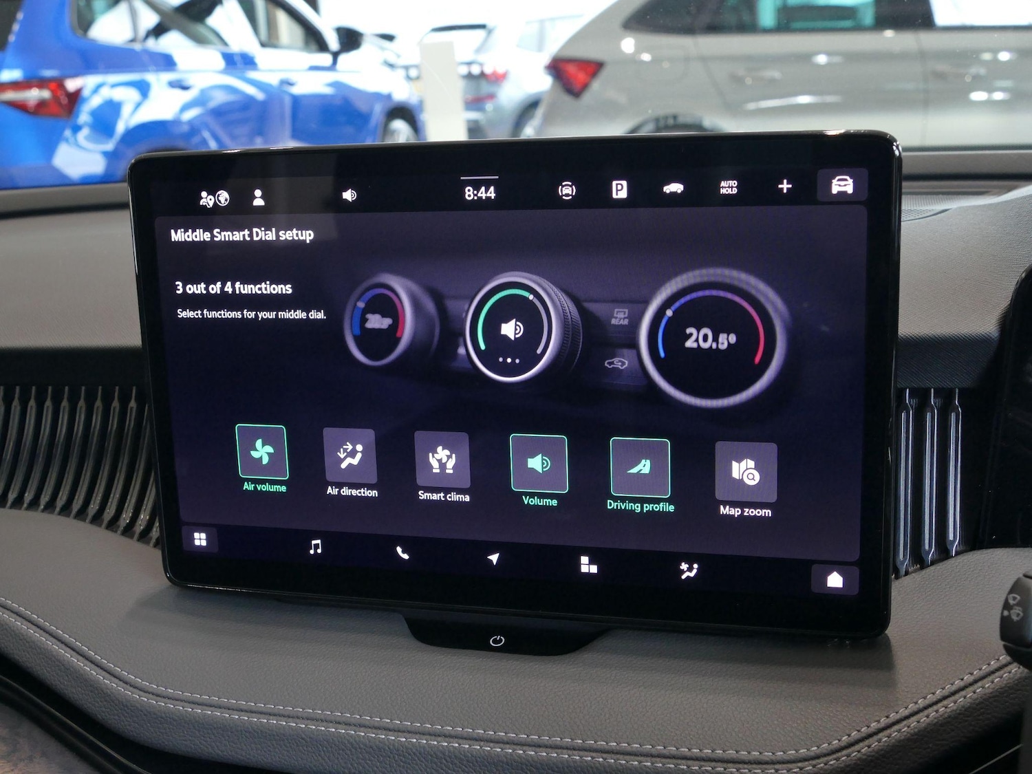 Used Skoda Superb 2025 for sale - 76512369: Photo 22