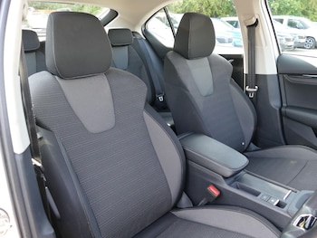 Used Skoda Octavia 2021 for sale - 76360544: Photo