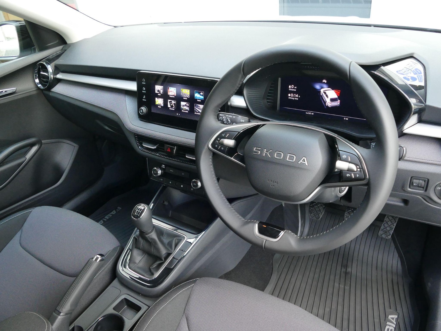 Used Skoda Fabia 2025 for sale - 76361014: Photo 2