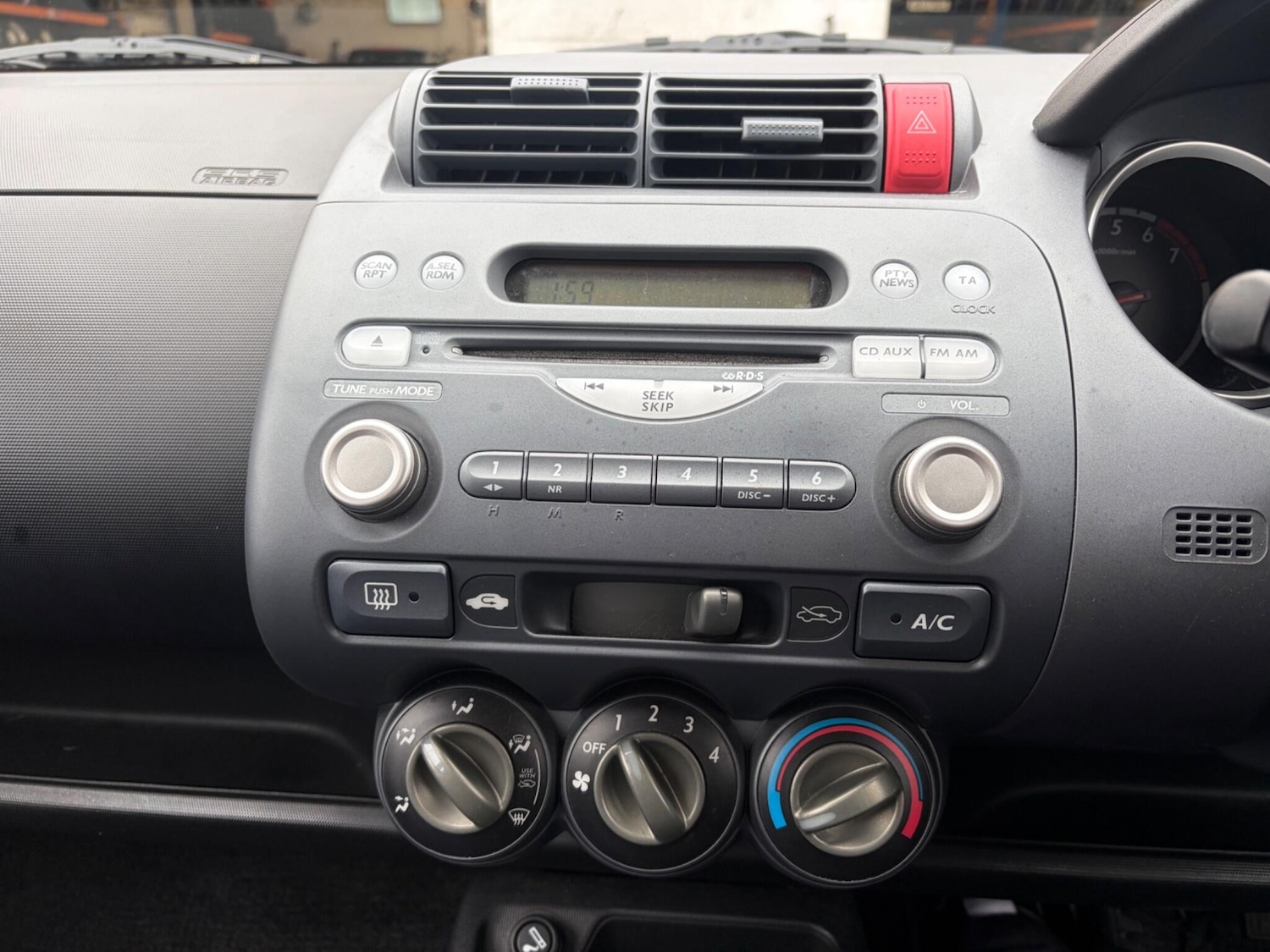 Used Honda Jazz 2003 for sale - 78006637: Photo 7