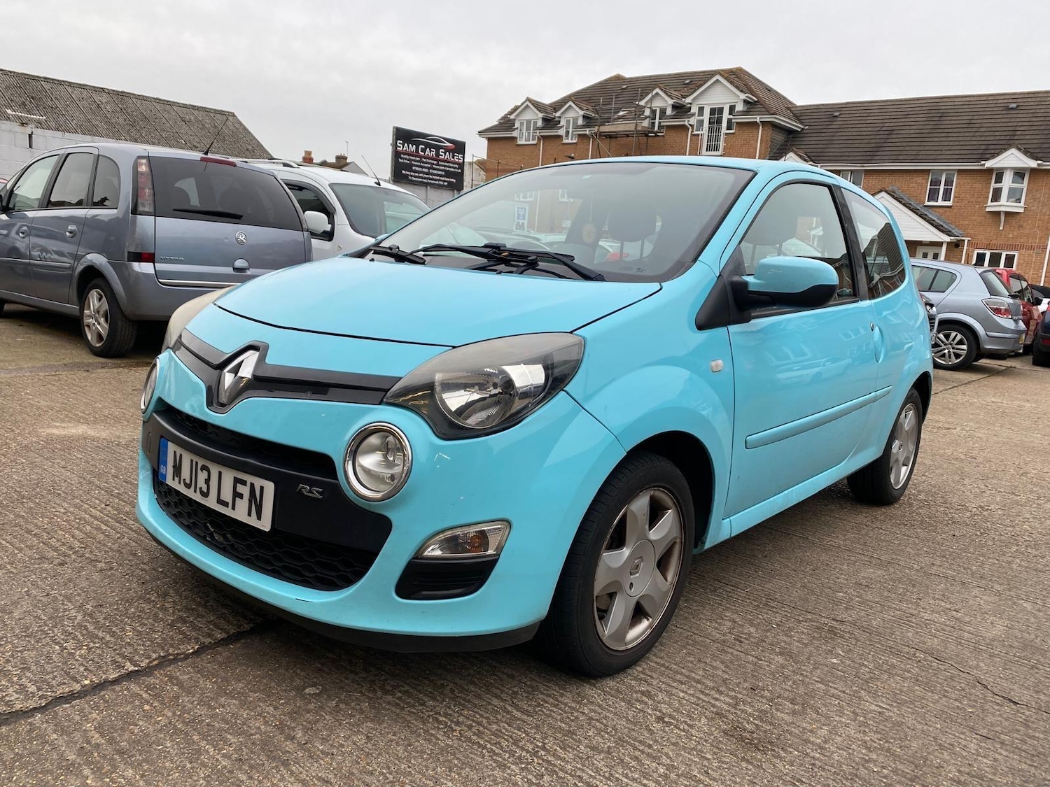 Used Renault Twingo 2013 for sale - 77598417: Photo 2