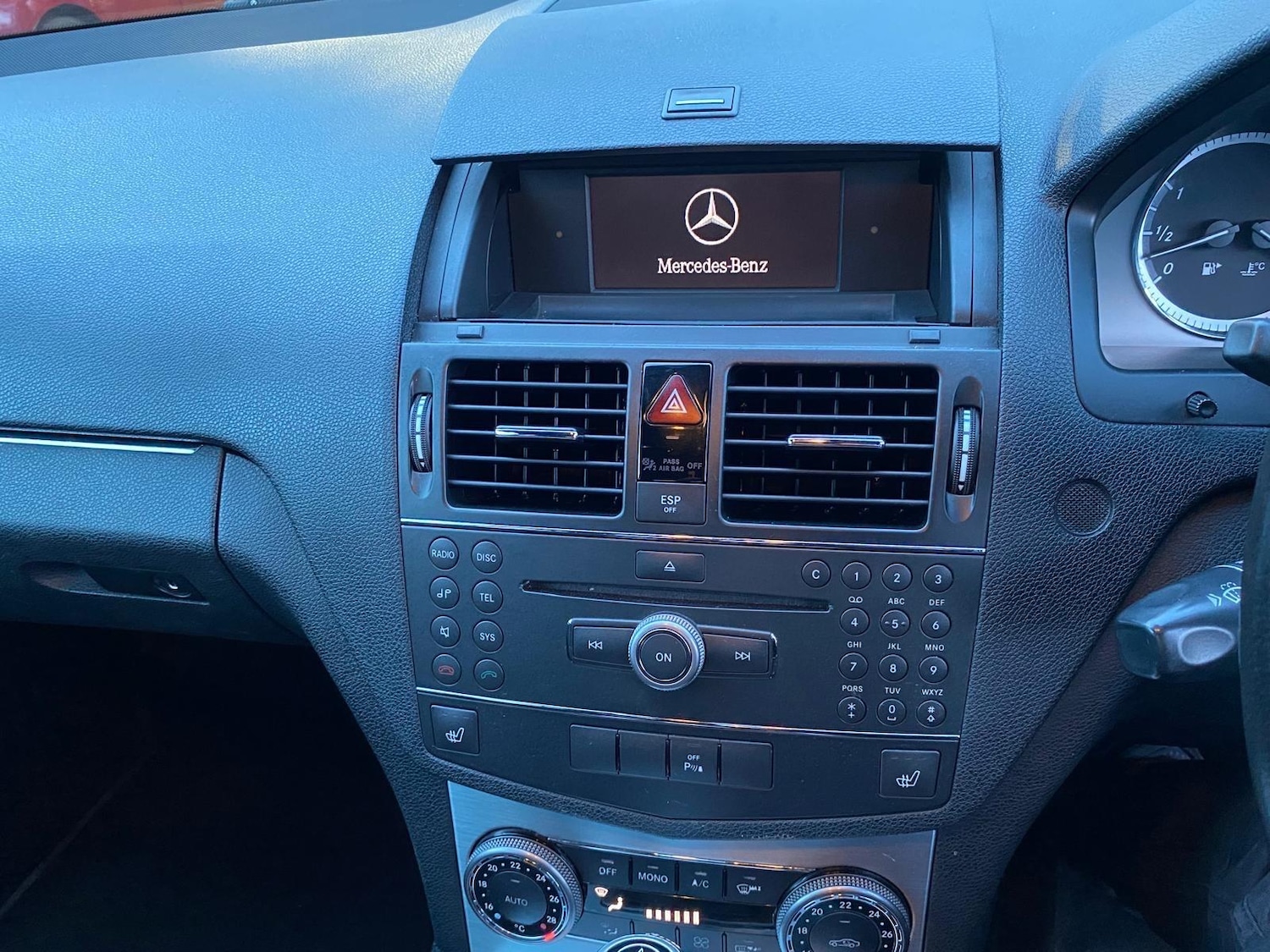 Used Mercedes-Benz C Class 2009 for sale - 77710035: Photo 8