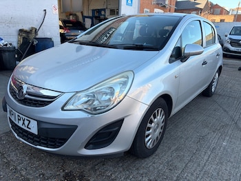 Used Vauxhall Corsa 2011 for sale - 77978113: Photo