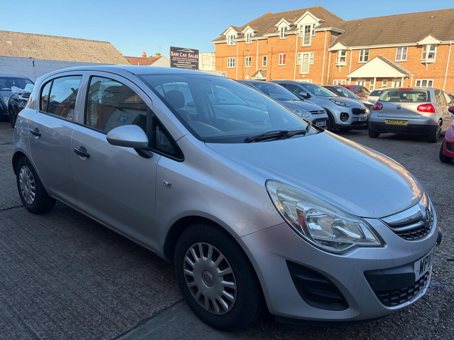 Used Vauxhall Corsa 2011 for sale - 77978113: Photo 2