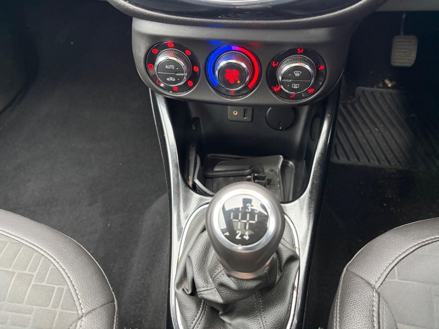 Used Vauxhall Corsa 2015 for sale - 78020209: Photo 9