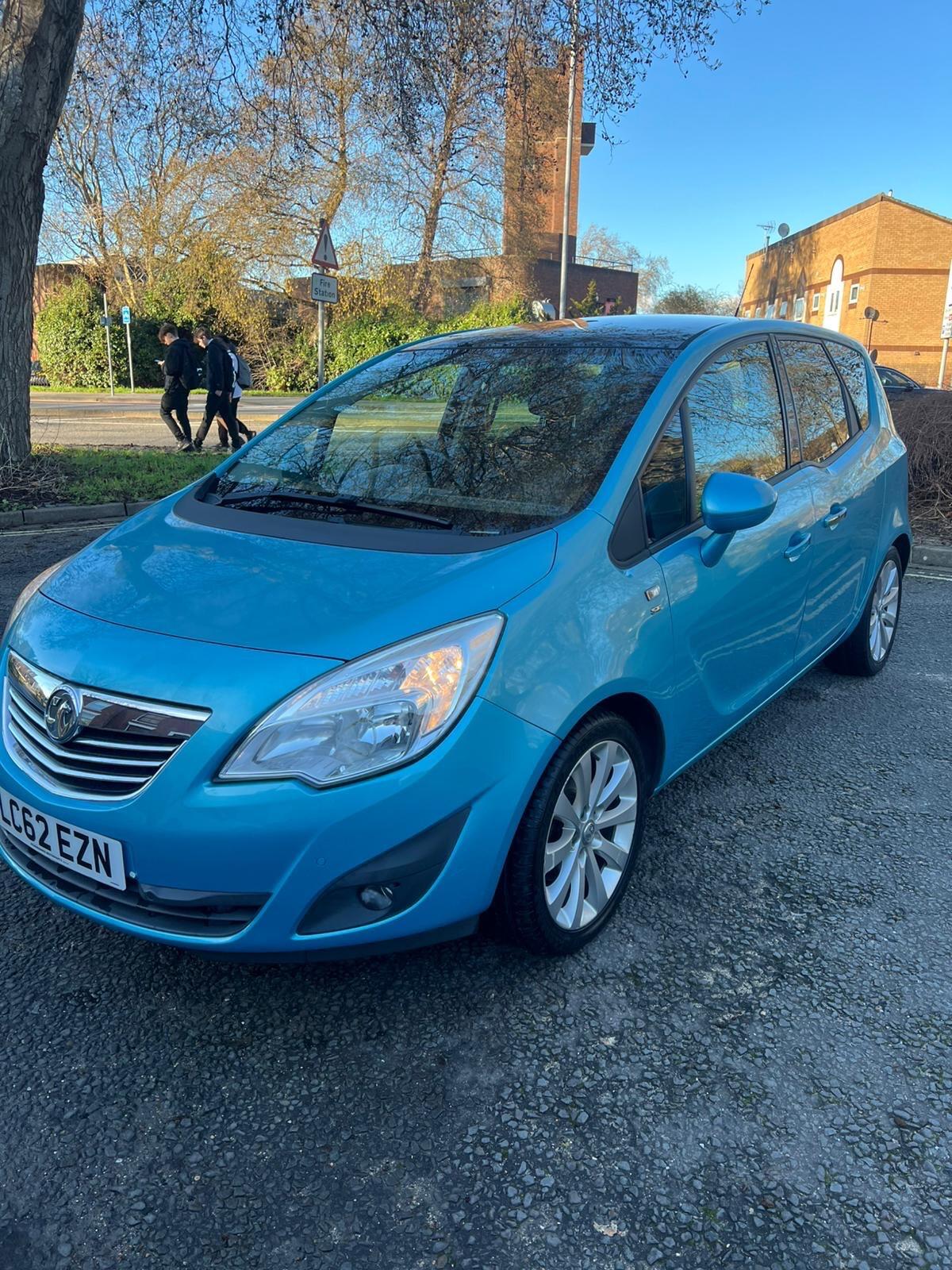 Used Vauxhall Meriva 2012 for sale - 77646575: Photo 2