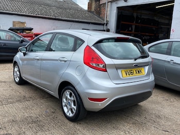 Used Ford Fiesta 2011 for sale - 78612799: Photo