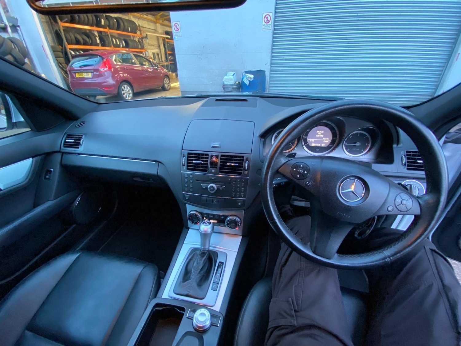 Used Mercedes-Benz C Class 2009 for sale - 77468763: Photo 6