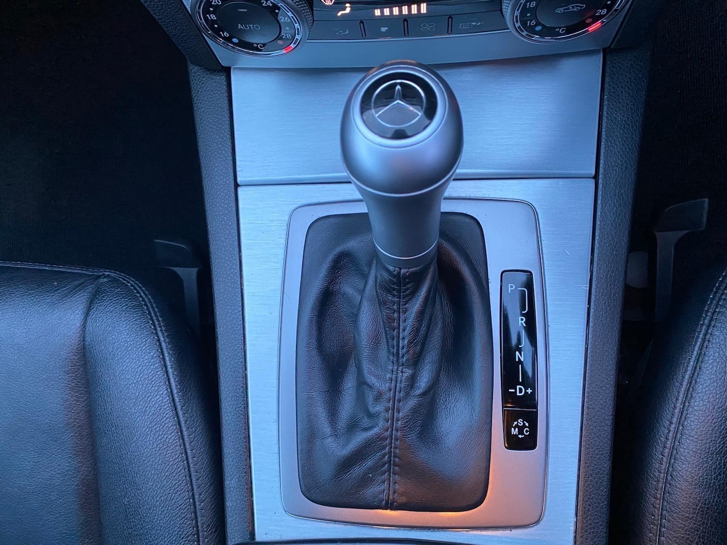 Used Mercedes-Benz C Class 2009 for sale - 77468763: Photo 7