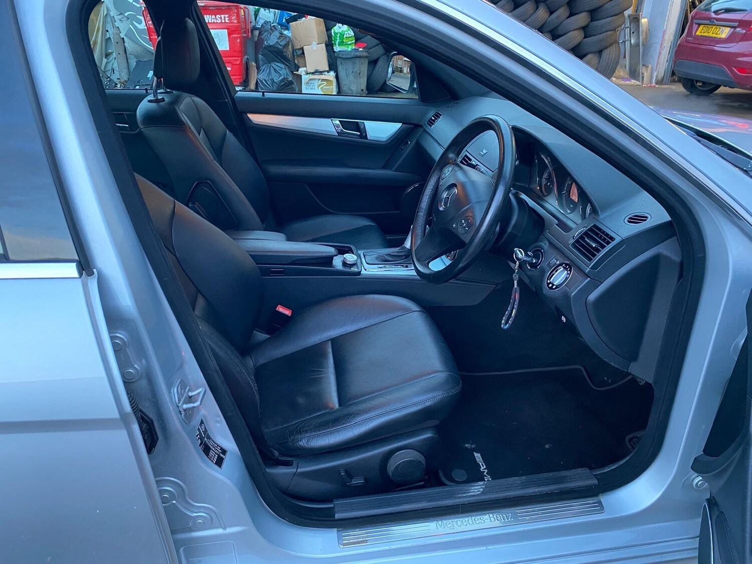 Used Mercedes-Benz C Class 2009 for sale - 77468763: Photo 9