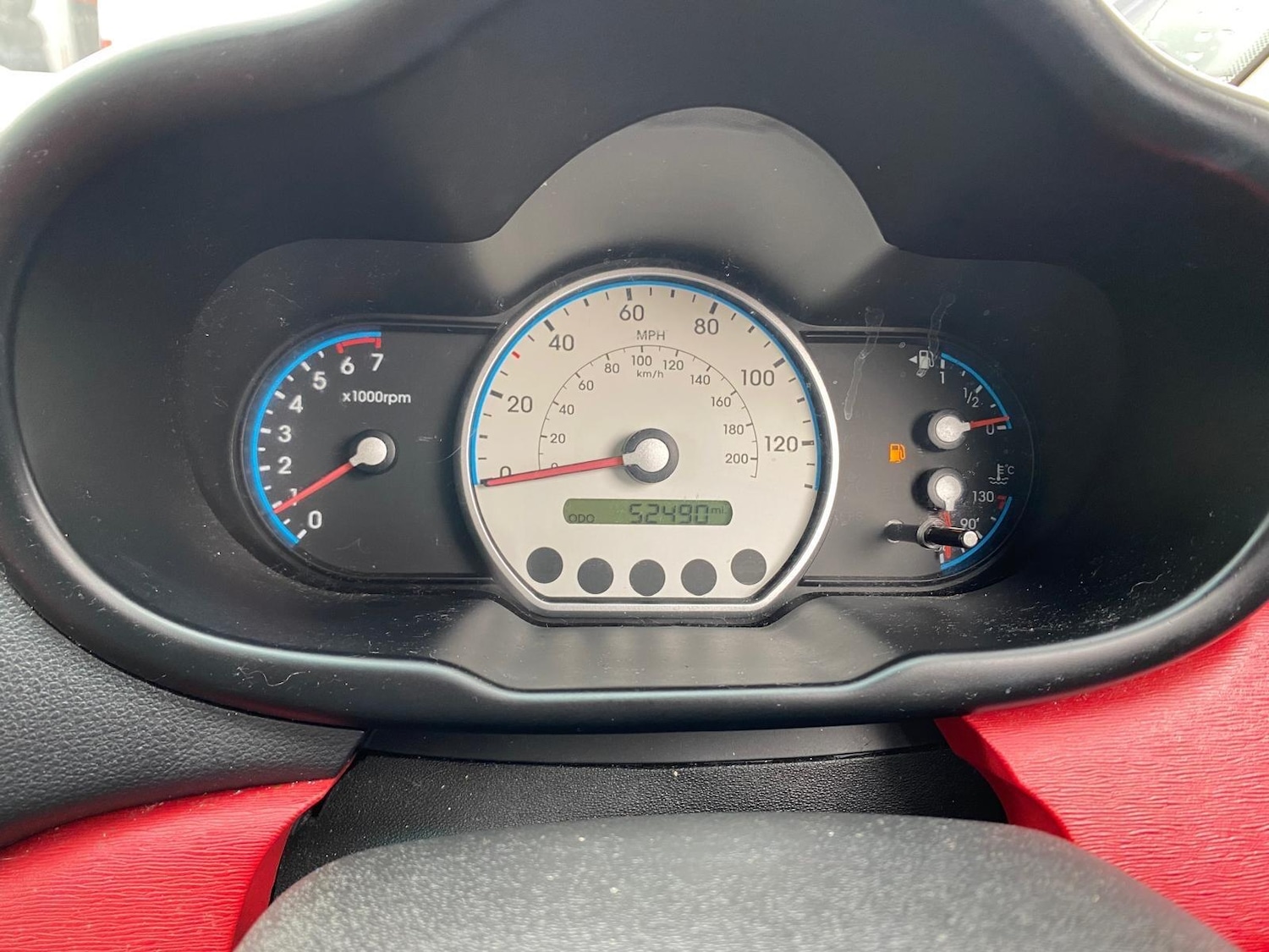 Used Hyundai i10 2010 for sale - 77468769: Photo 5