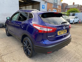 Used Nissan Qashqai 2017 for sale - 79831220: Photo