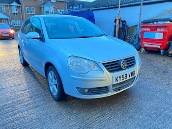 Used Volkswagen Polo 2008 for sale - 77469069: Photo