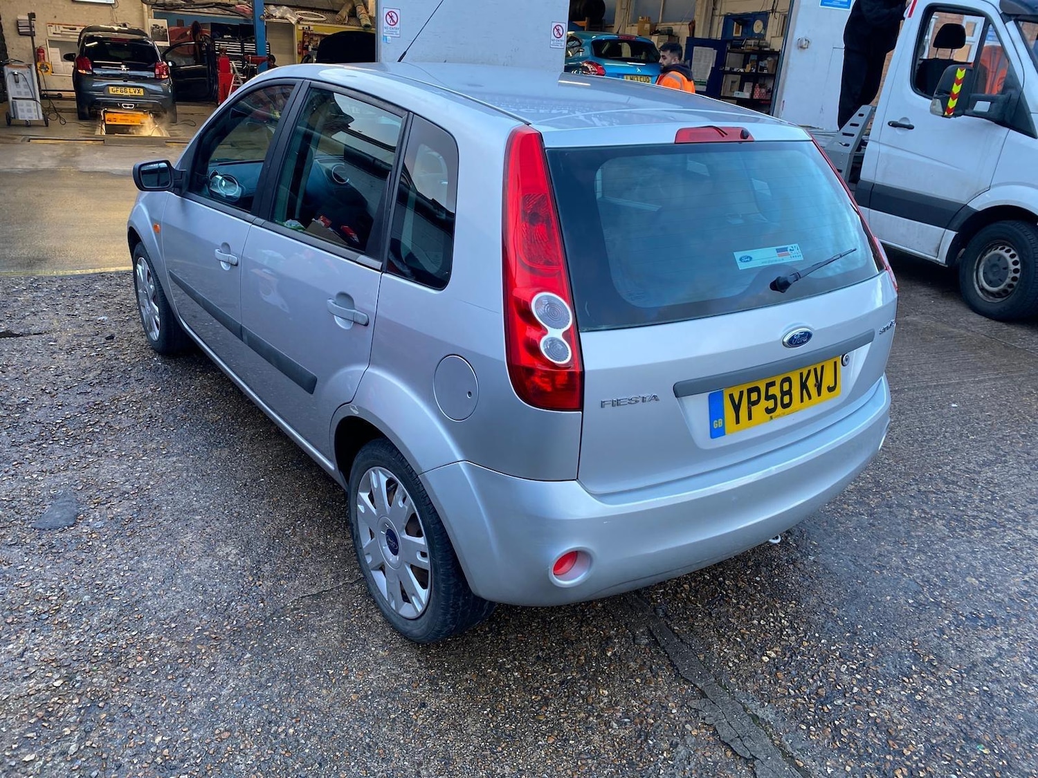 Used Ford Fiesta for sale - 77497339: Photo 4