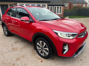 Used Kia Stonic 2023 for sale - 78266811: Photo