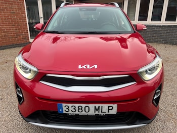 Used Kia Stonic 2023 for sale - 78266811: Photo