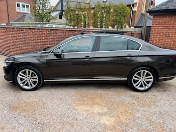 Used Volkswagen Passat 2016 for sale - 79559728: Photo