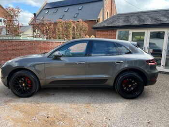 Used Porsche Macan undefined for sale - 78324942: Photo