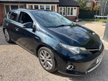 Used Toyota Auris 2014 for sale - 79055456: Photo