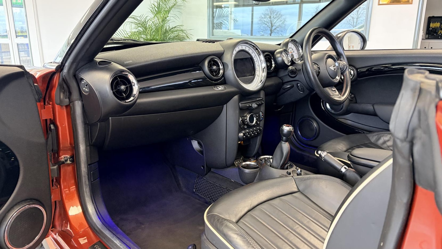 Used MINI Roadster 2014 for sale - 77915647: Photo 16