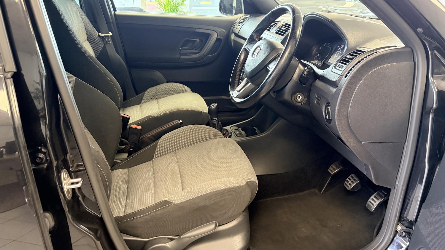 Used Skoda Fabia 2014 for sale - 77983695: Photo 13