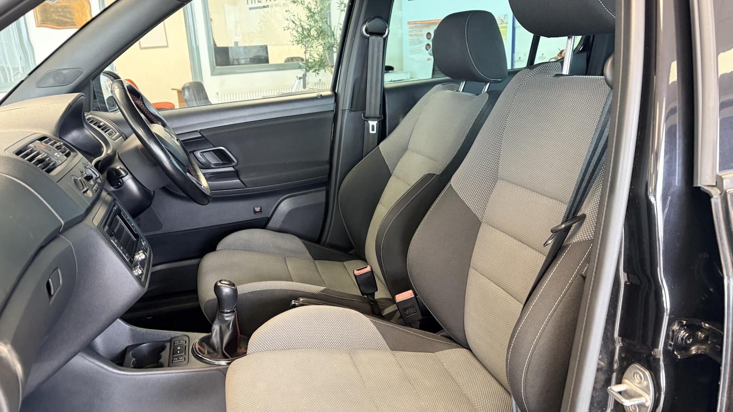 Used Skoda Fabia 2014 for sale - 77983695: Photo 25