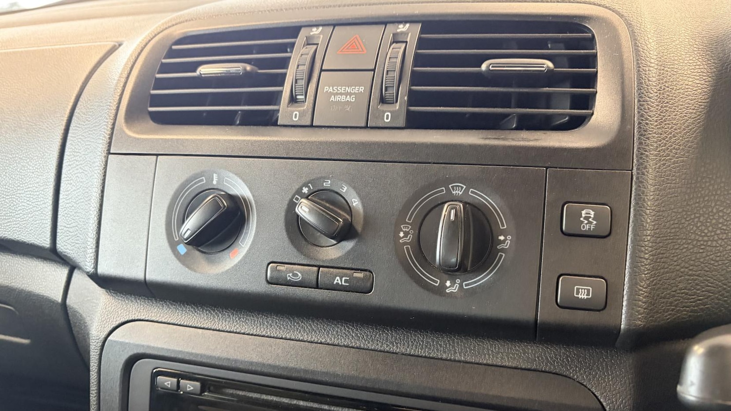 Used Skoda Fabia 2014 for sale - 77983695: Photo 34