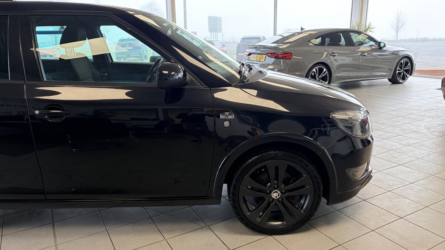 Used Skoda Fabia 2014 for sale - 77983695: Photo 9