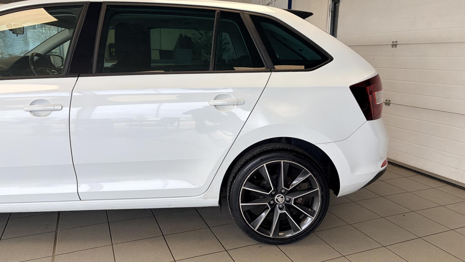 Used Skoda Rapid Spaceback 2014 for sale - 77691088: Photo 4