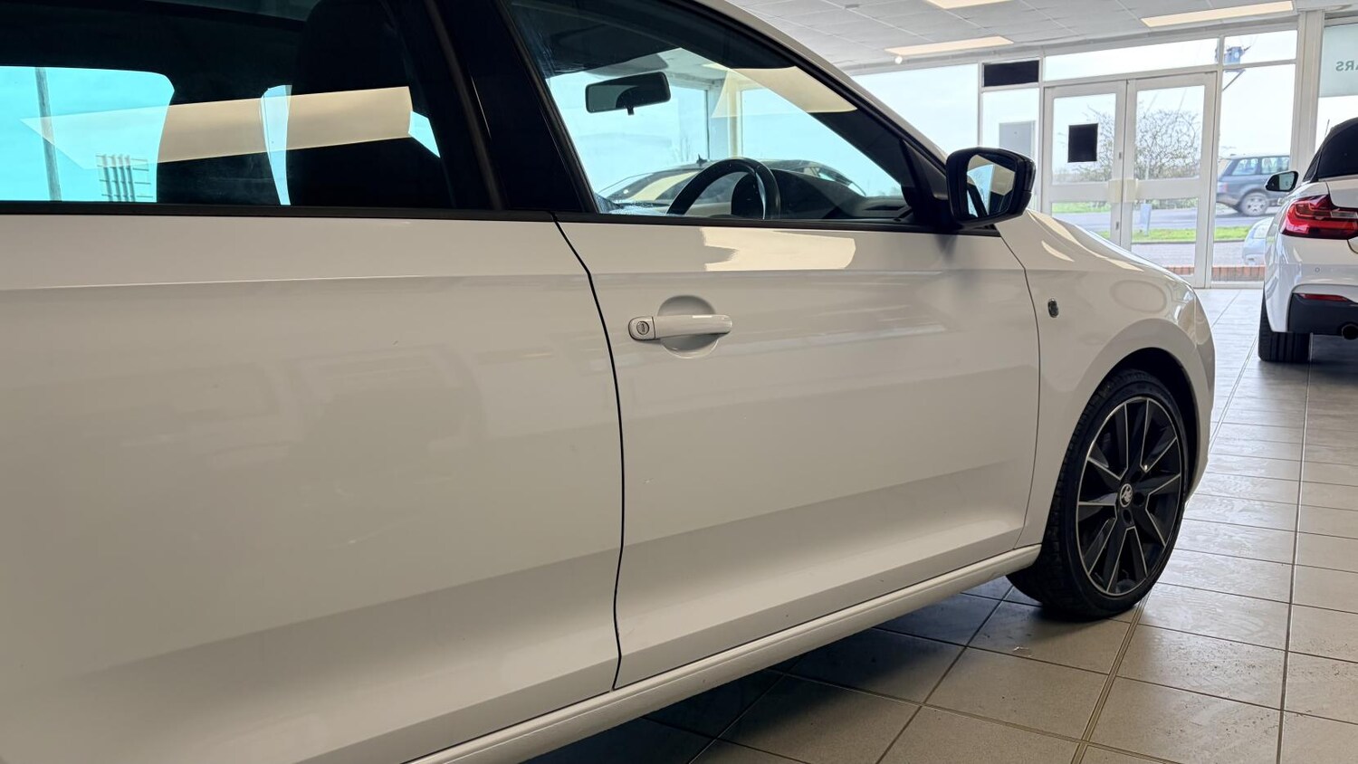 Used Skoda Rapid Spaceback 2014 for sale - 77691088: Photo 7