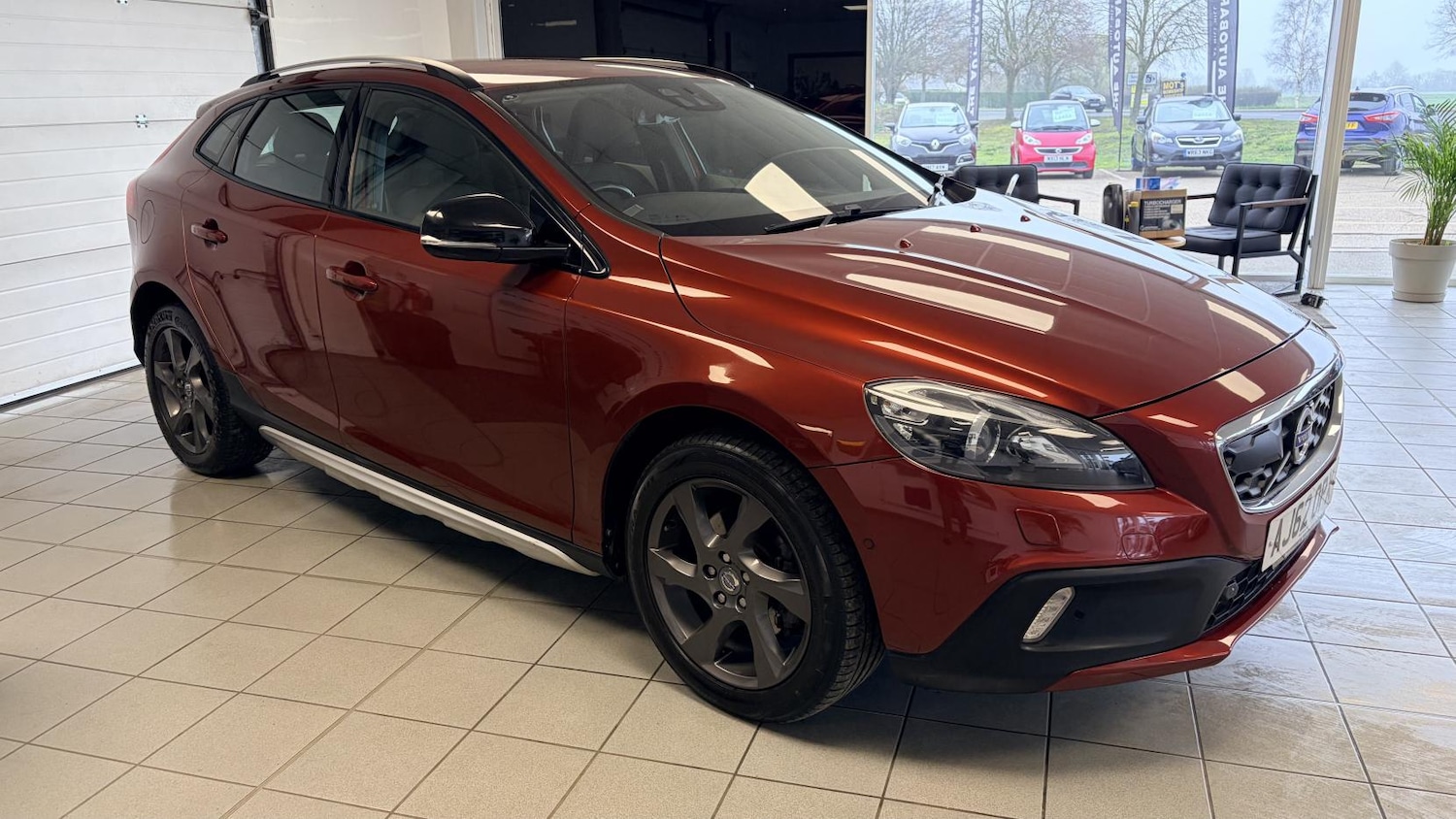 Used Volvo V40 2012 for sale - 77804027: Photo 11