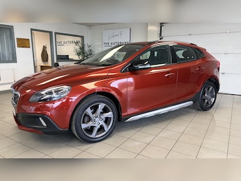 Used Volvo V40 2012 for sale - 77804027: Photo