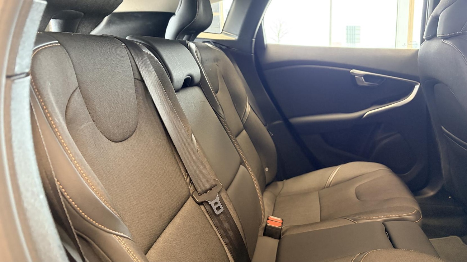 Used Volvo V40 2012 for sale - 77804027: Photo 21