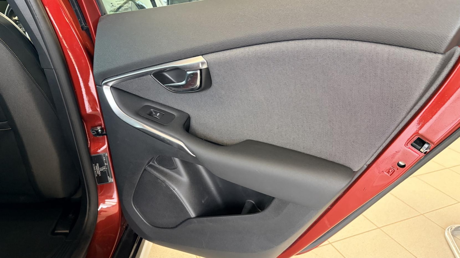 Used Volvo V40 2012 for sale - 77804027: Photo 22