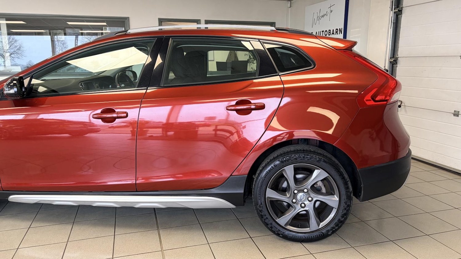 Used Volvo V40 2012 for sale - 77804027: Photo 4