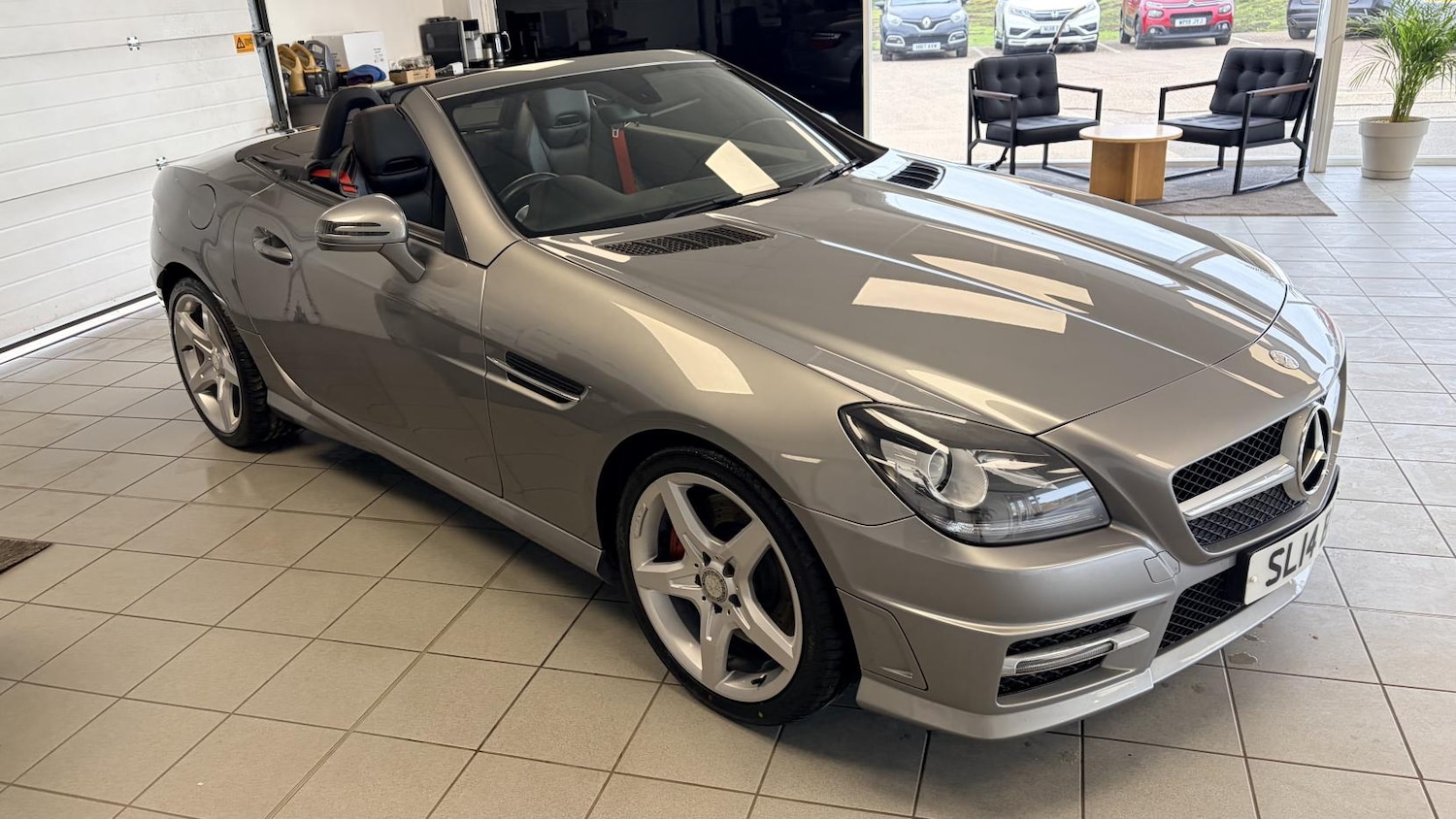 Used Mercedes-Benz SLK 2014 for sale - 78090897: Photo 13