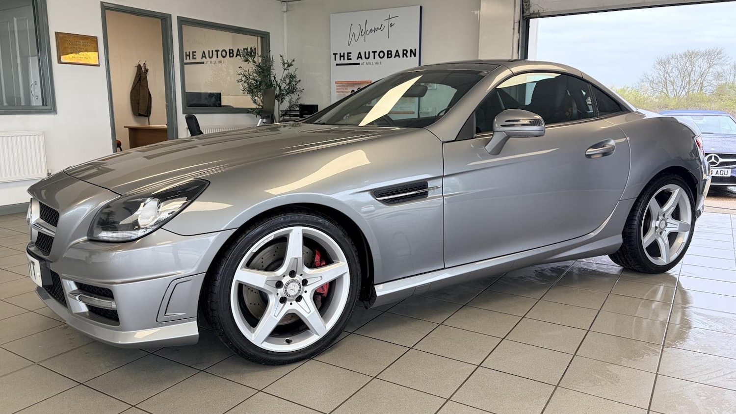 Used Mercedes-Benz SLK 2014 for sale - 78090897: Photo 15