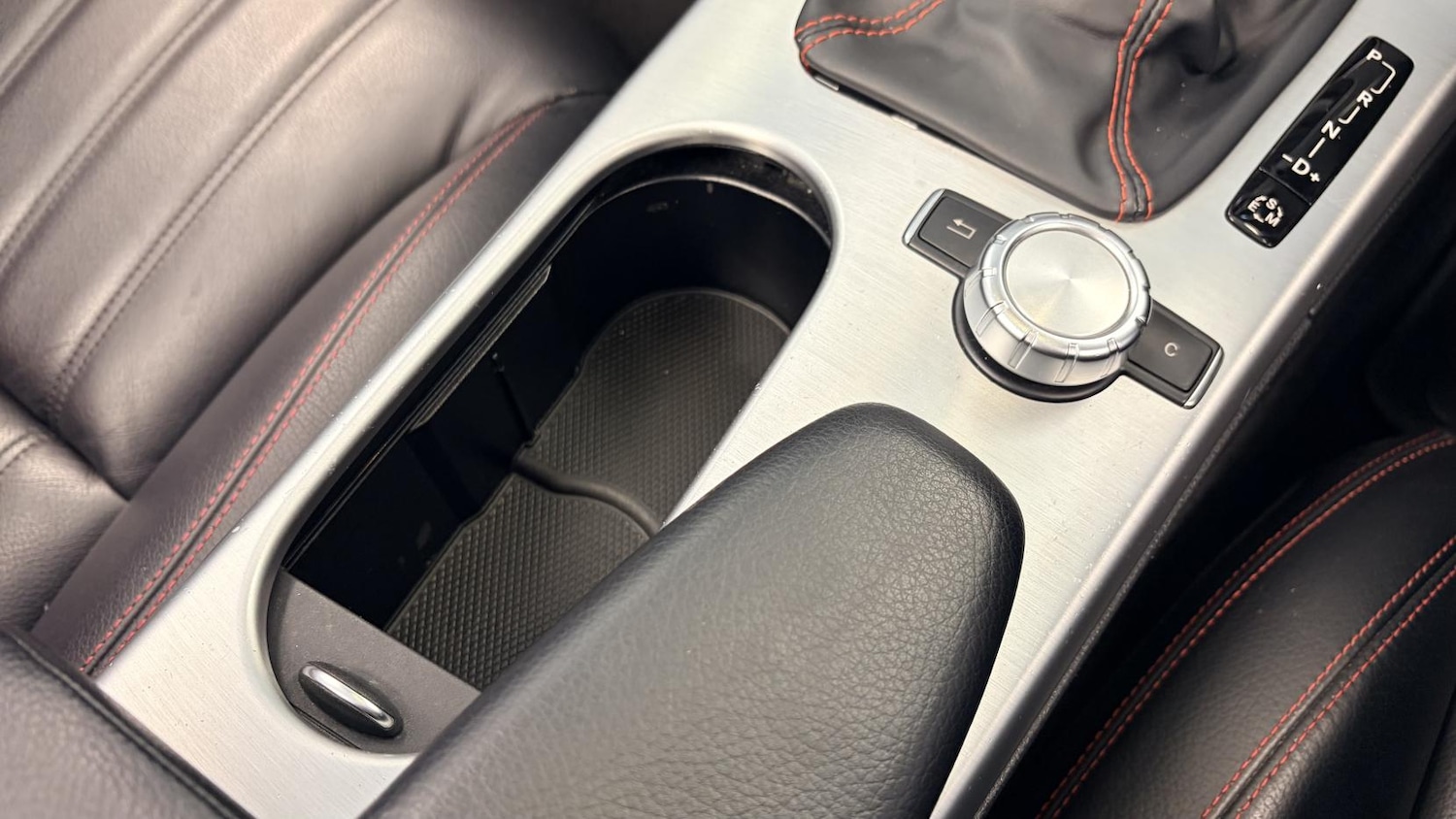 Used Mercedes-Benz SLK 2014 for sale - 78090897: Photo 33