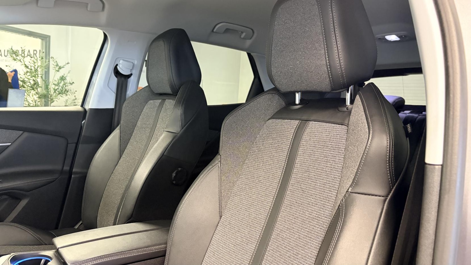 Used Peugeot 3008 2019 for sale - 77613154: Photo 30