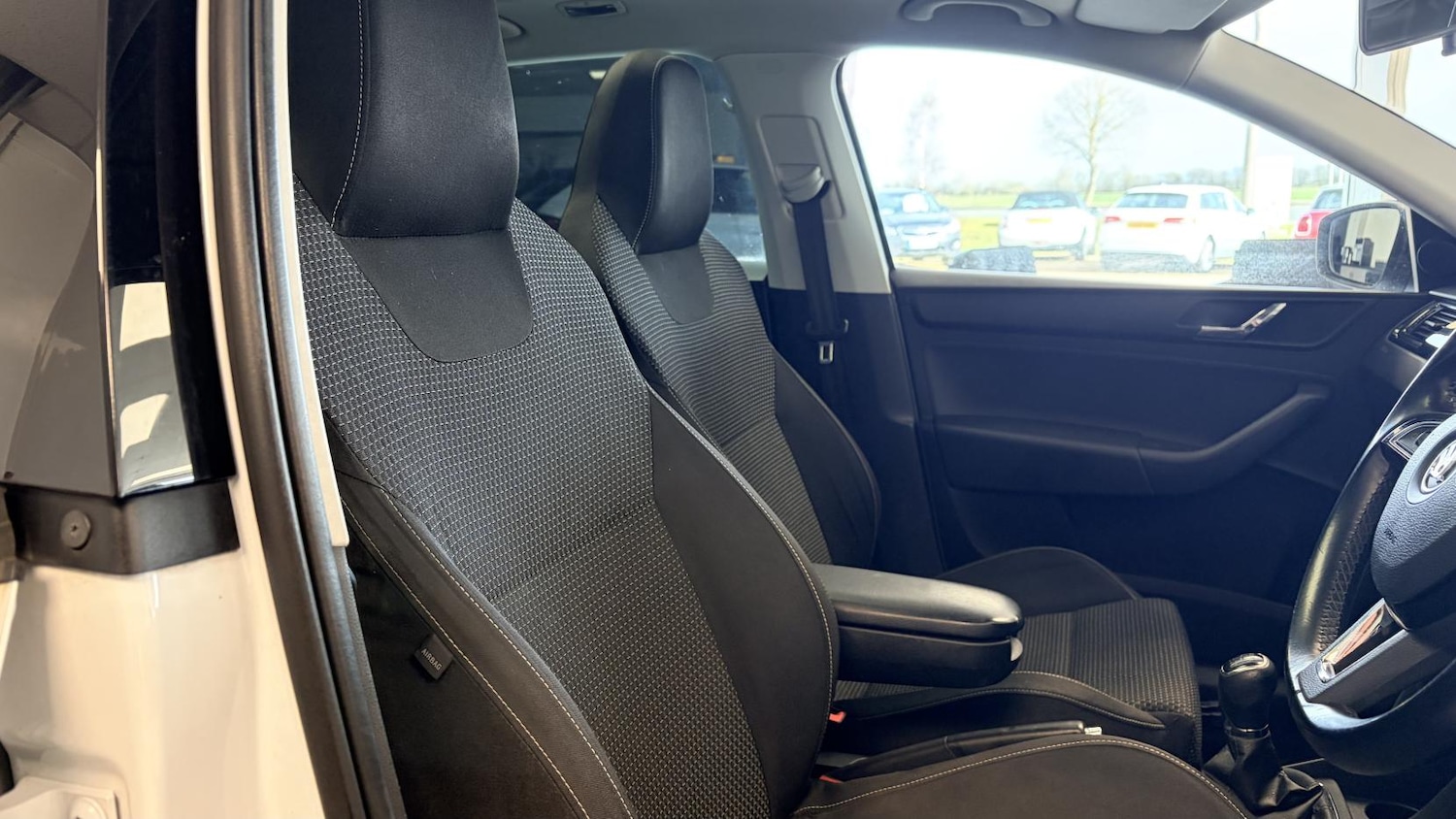 Used Skoda Rapid Spaceback 2014 for sale - 77640934: Photo 14