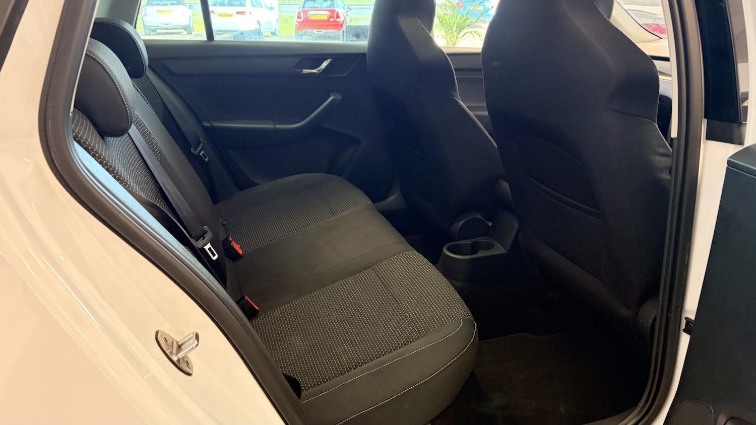 Used Skoda Rapid Spaceback 2014 for sale - 77640934: Photo 18